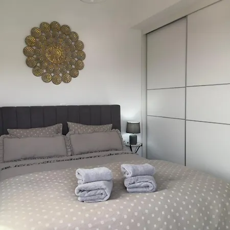 Aryve Townhouse Rhodos Mit Akropolis- Und Meerblick Sowie Jacuzzi Und Tollen Sonnenterrassen Und Garten Malona Village