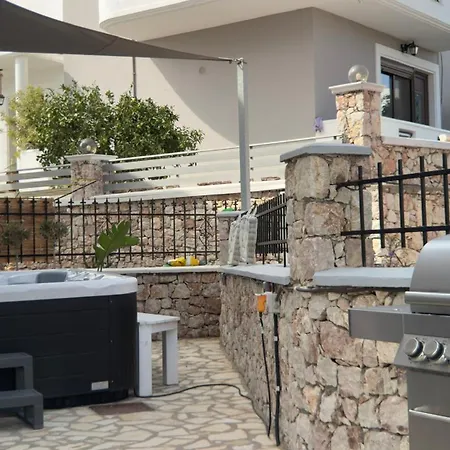 Aryve Townhouse Rhodos Mit Akropolis- Und Meerblick Sowie Jacuzzi Und Tollen Sonnenterrassen Und Garten *