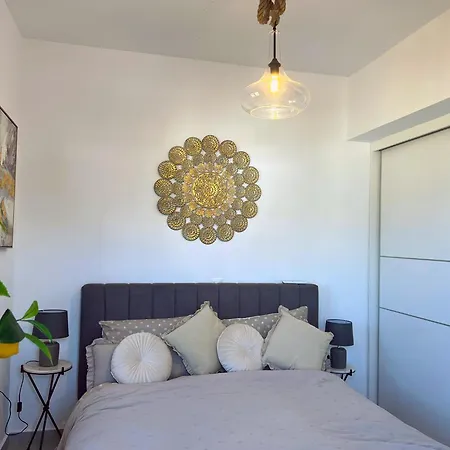 Aryve Townhouse Rhodos Mit Akropolis- Und Meerblick Sowie Jacuzzi Und Tollen Sonnenterrassen Und Garten