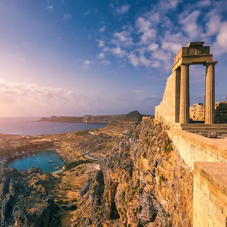 Aryve Townhouse Rhodos Mit Akropolis- Und Meerblick Sowie Jacuzzi Und Tollen Sonnenterrassen Und Garten Malona Village