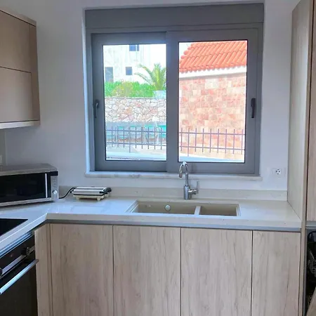 Aryve Townhouse Rhodos Mit Akropolis- Und Meerblick Sowie Jacuzzi Und Tollen Sonnenterrassen Und Garten