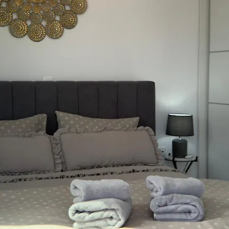 Holiday home Aryve Townhouse Rhodos Mit Akropolis- Und Meerblick Sowie Jacuzzi Und Tollen Sonnenterrassen Und Garten Malona Village
