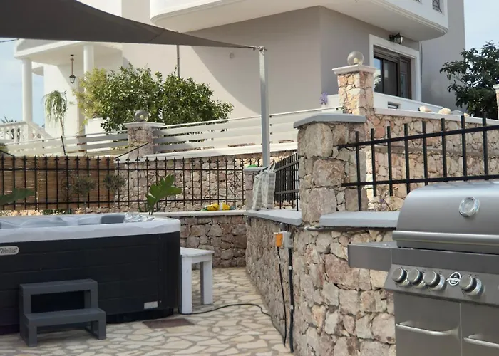 Aryve Townhouse Rhodos Mit Akropolis- Und Meerblick Sowie Jacuzzi Und Tollen Sonnenterrassen Und Garten *