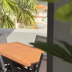 Сasa de vacaciones Aryve Townhouse Rhodos Mit Akropolis- Und Meerblick Sowie Jacuzzi Und Tollen Sonnenterrassen Und Garten