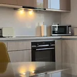 Aryve Townhouse Rhodos Mit Akropolis- Und Meerblick Sowie Jacuzzi Und Tollen Sonnenterrassen Und Garten Сasa de vacaciones *