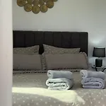 Aryve Townhouse Rhodos Mit Akropolis- Und Meerblick Sowie Jacuzzi Und Tollen Sonnenterrassen Und Garten
