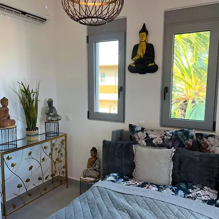 Aryve Townhouse Rhodos Mit Akropolis- Und Meerblick Sowie Jacuzzi Und Tollen Sonnenterrassen Und Garten Prázdninový dům Malona Village