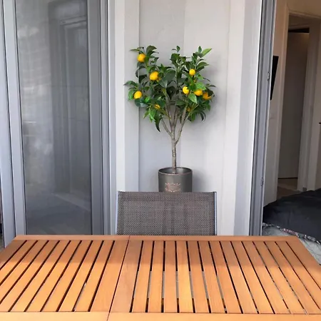 Aryve Townhouse Rhodos Mit Akropolis- Und Meerblick Sowie Jacuzzi Und Tollen Sonnenterrassen Und Garten Vakantiehuis Malona Village