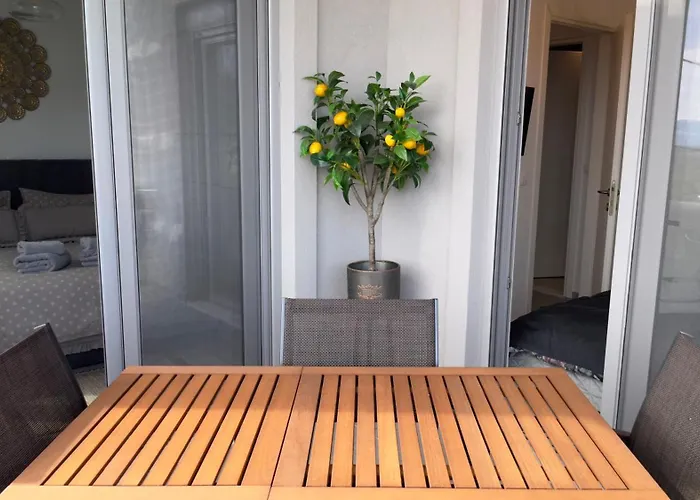 Aryve Townhouse Rhodos Mit Akropolis- Und Meerblick Sowie Jacuzzi Und Tollen Sonnenterrassen Und Garten Ferienhaus Malona Village